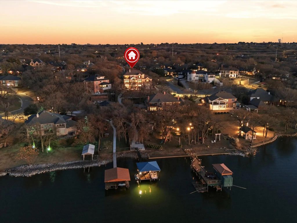 3109 Crest Lake Court, Arlington