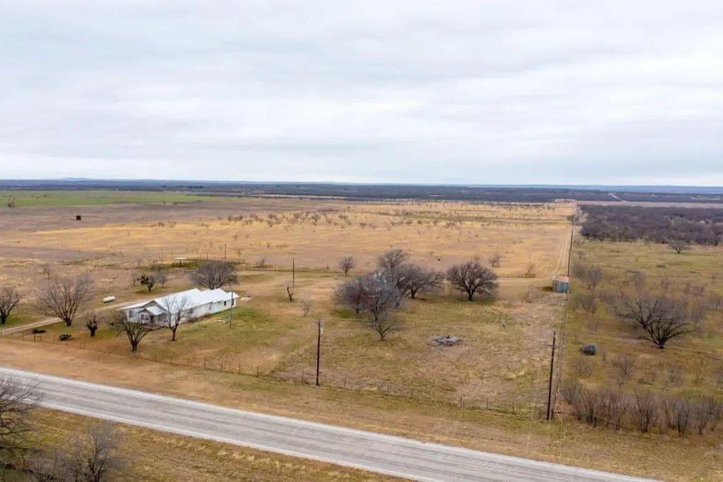 1240 Fm 2312, Moran