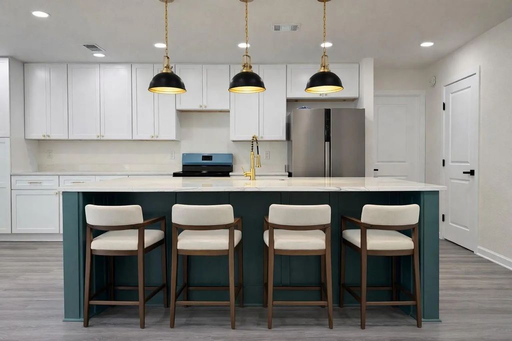 500 Seagull Court, Irving