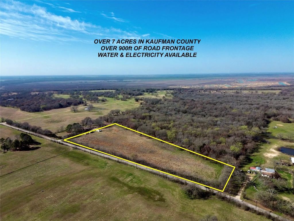 County Road 4072, Kemp