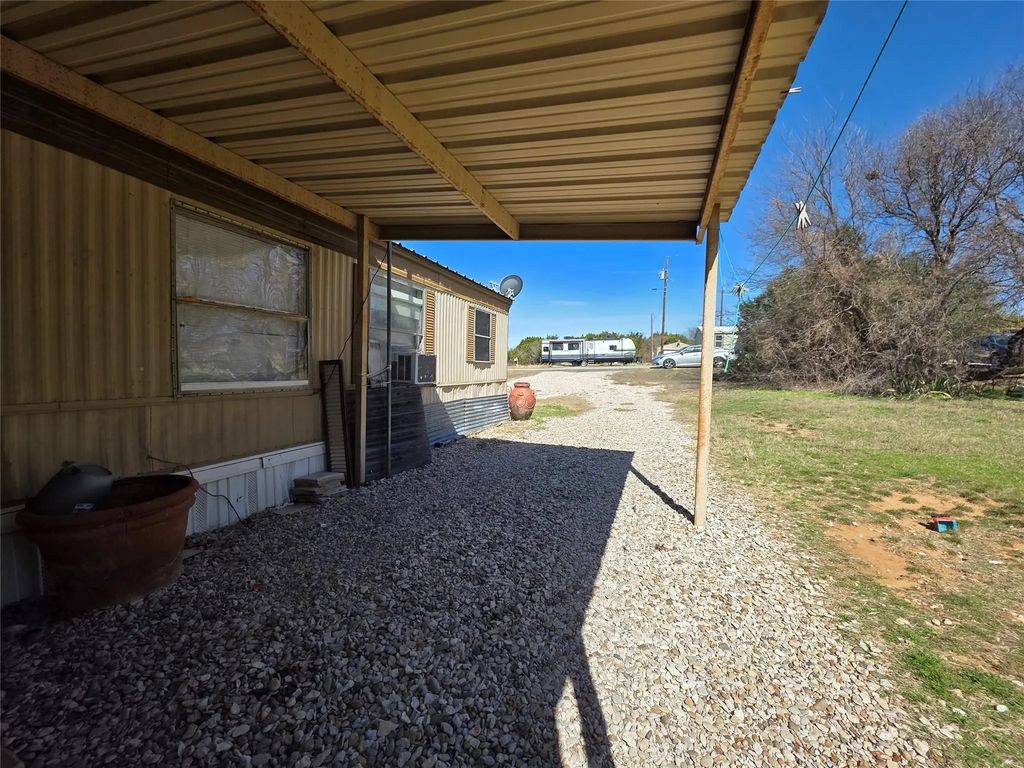 5482 Sun Meadow Circle, Granbury