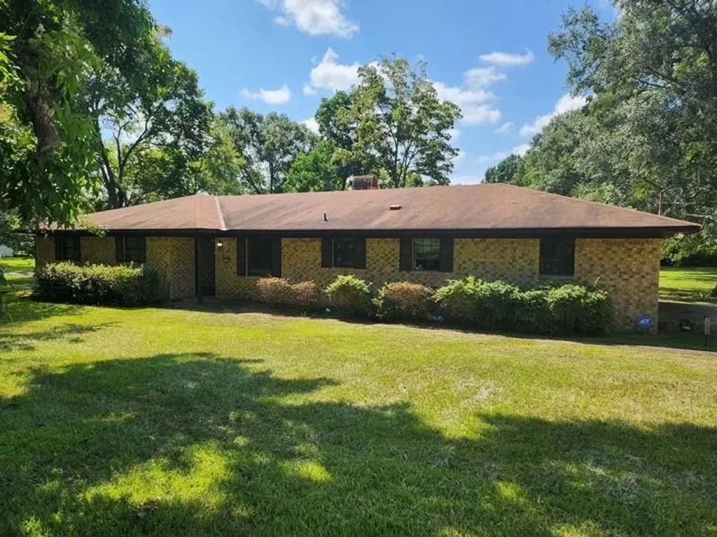 3259 Green Terrace Road, Shreveport