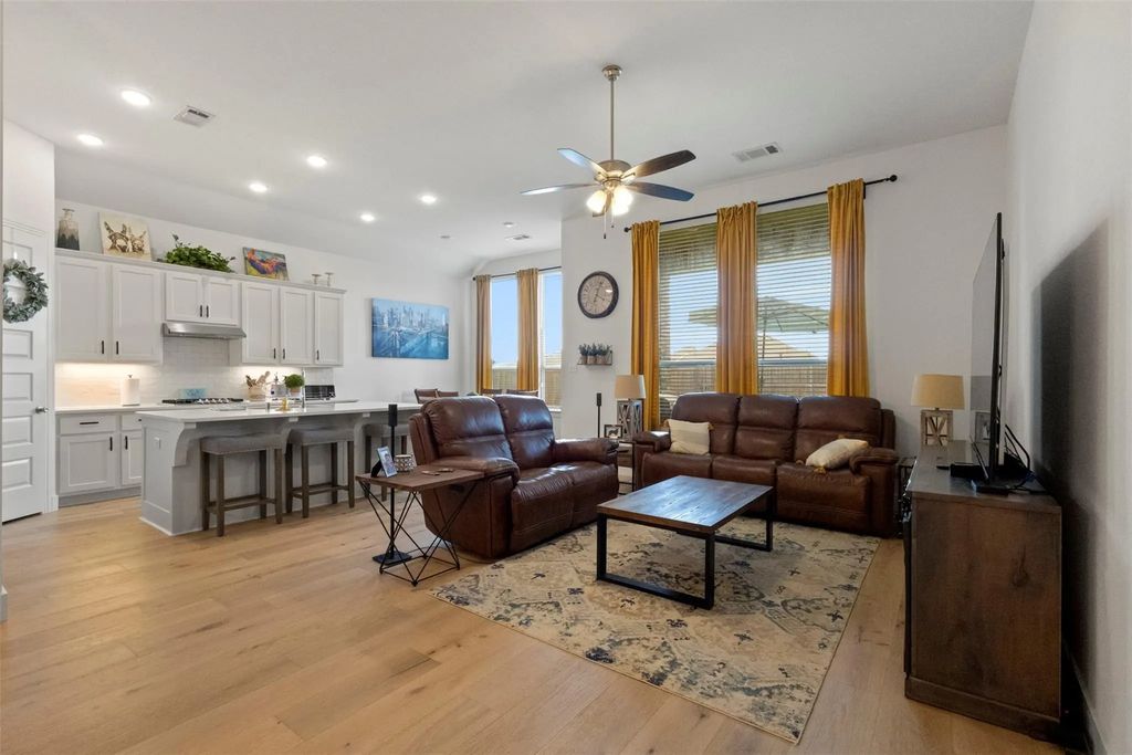 1609 Canter Court, Aubrey