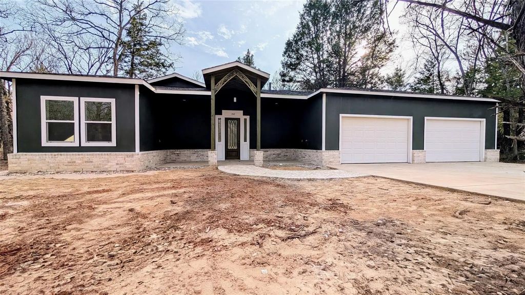 138 Pvt Road 8524, Van