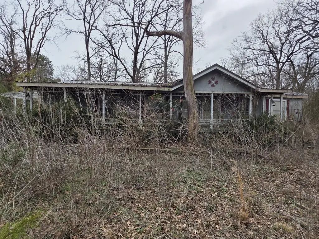 603 Vz County Road 2819, Eustace