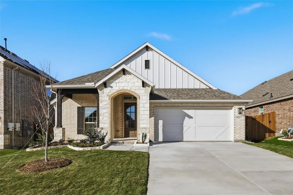 1300 Stockton Trail, Red Oak