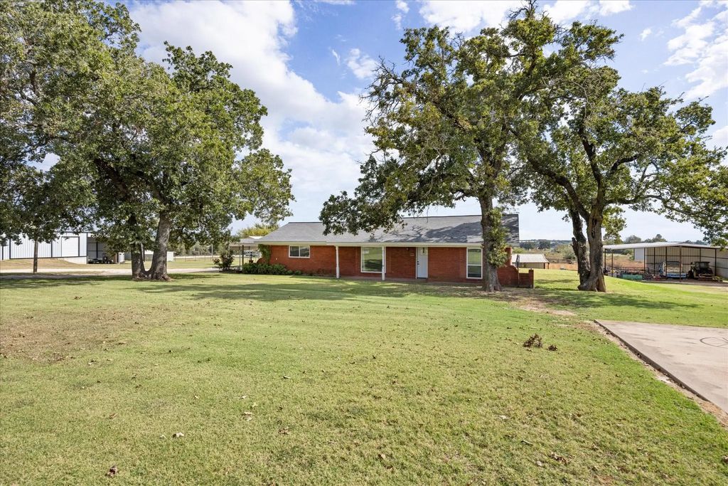 2720 N Us 377, Stephenville