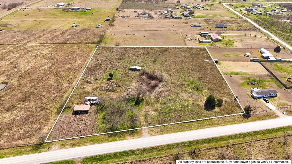 8061 Fm 744, Corsicana
