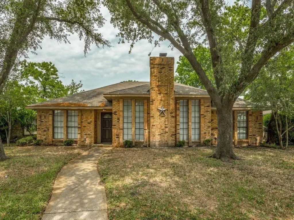7701 Salzburg Drive, Rowlett
