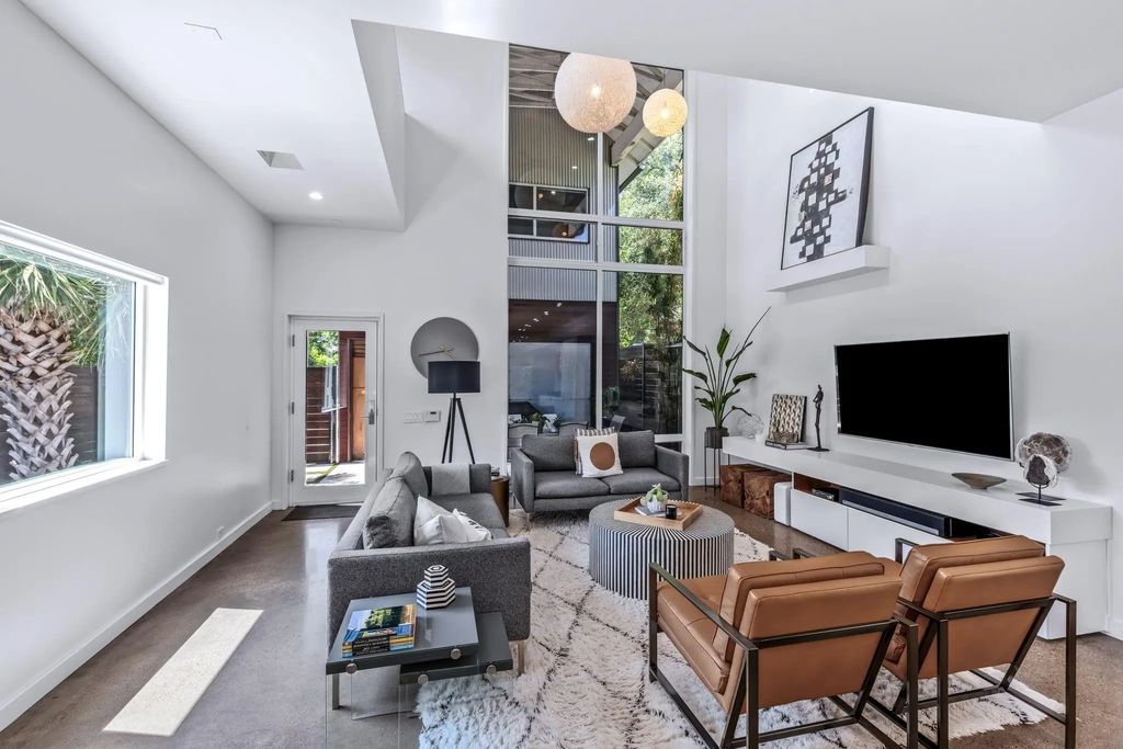 5103 Milam Street, Dallas