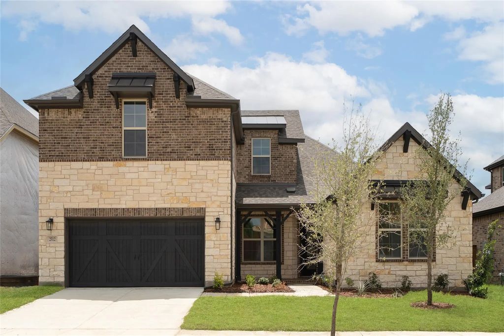 2512 Broadstone Drive, Celina