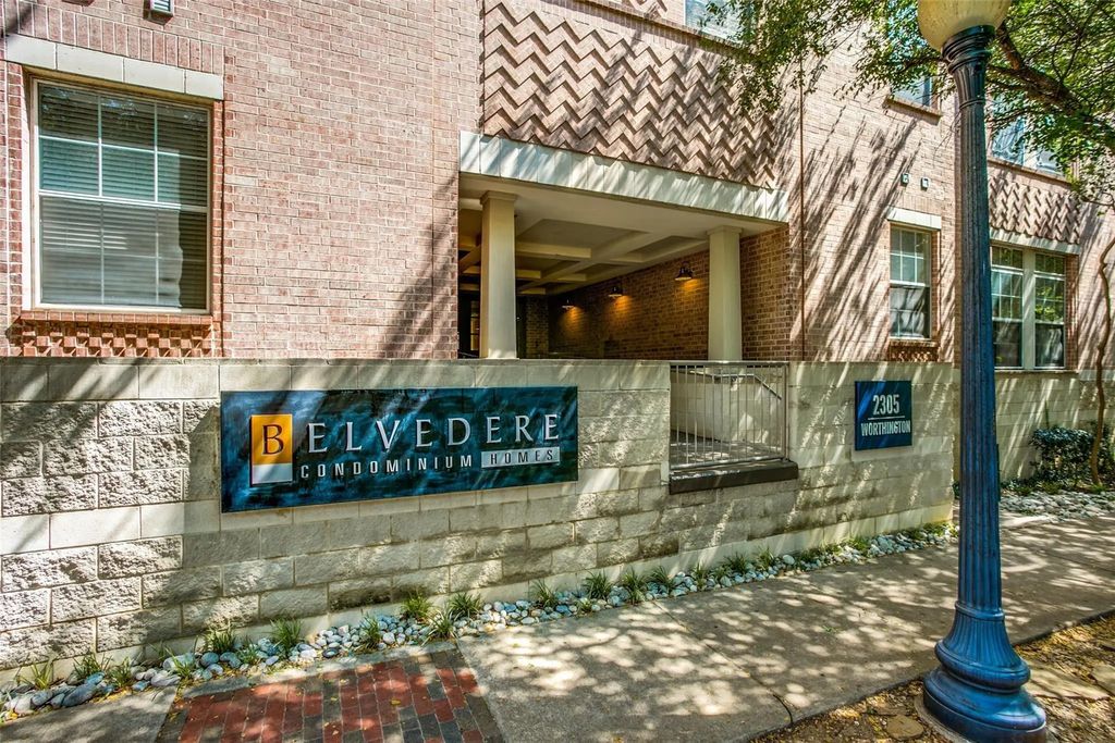 2305 Worthington Street 308, Dallas