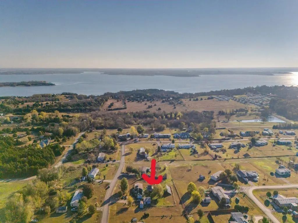 5814 Shady Hill Circle, Princeton