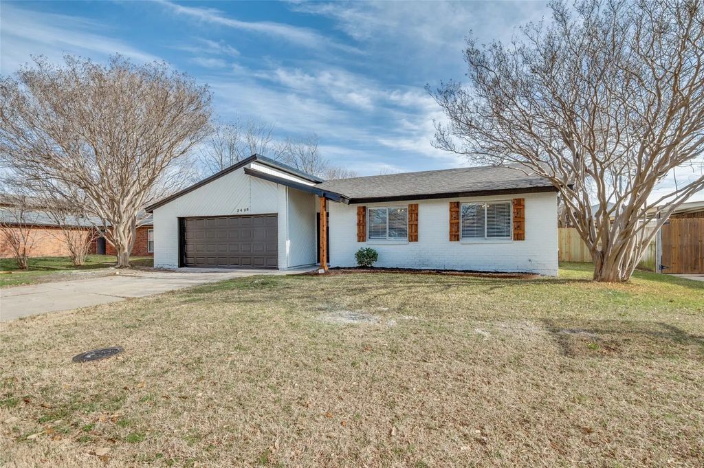 3430 Tina Drive, Grand Prairie