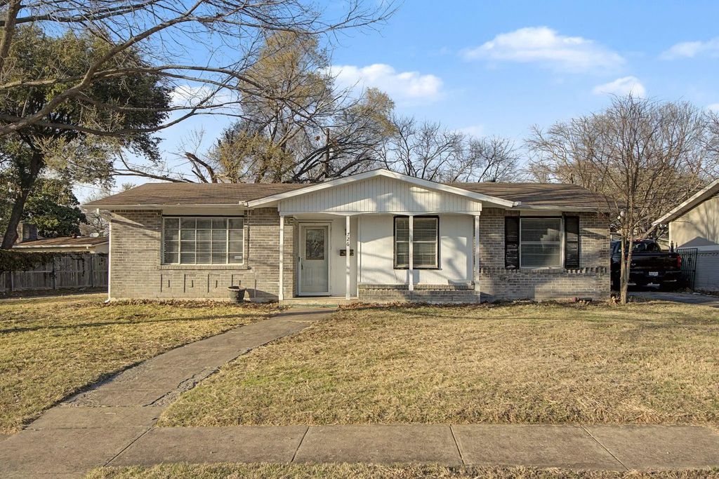 726 Silverstone Drive, Richardson