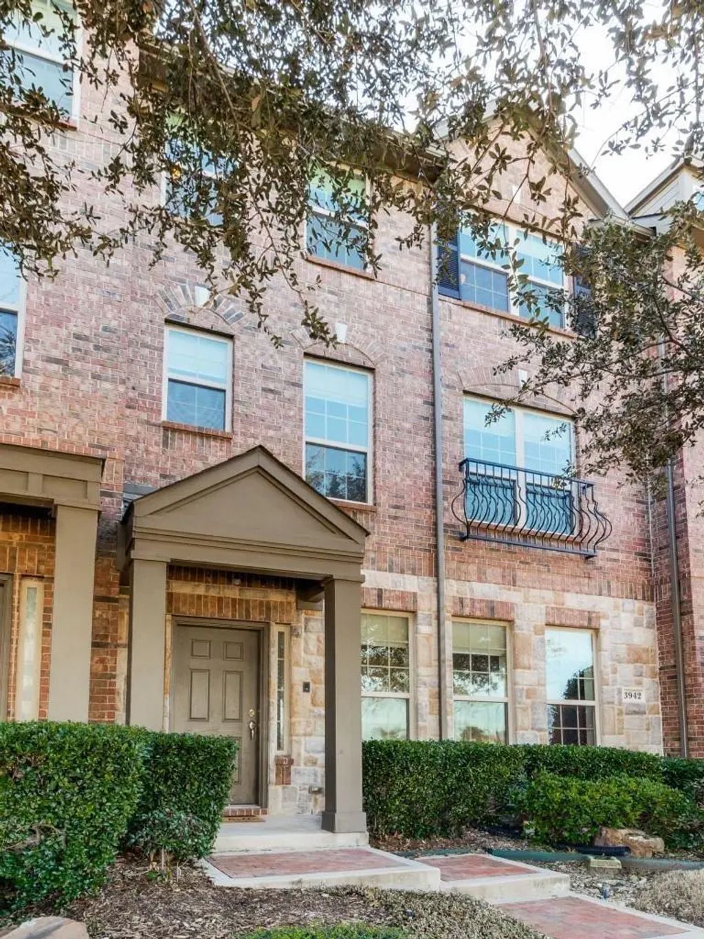 3942 Sugar Tree Way, Addison