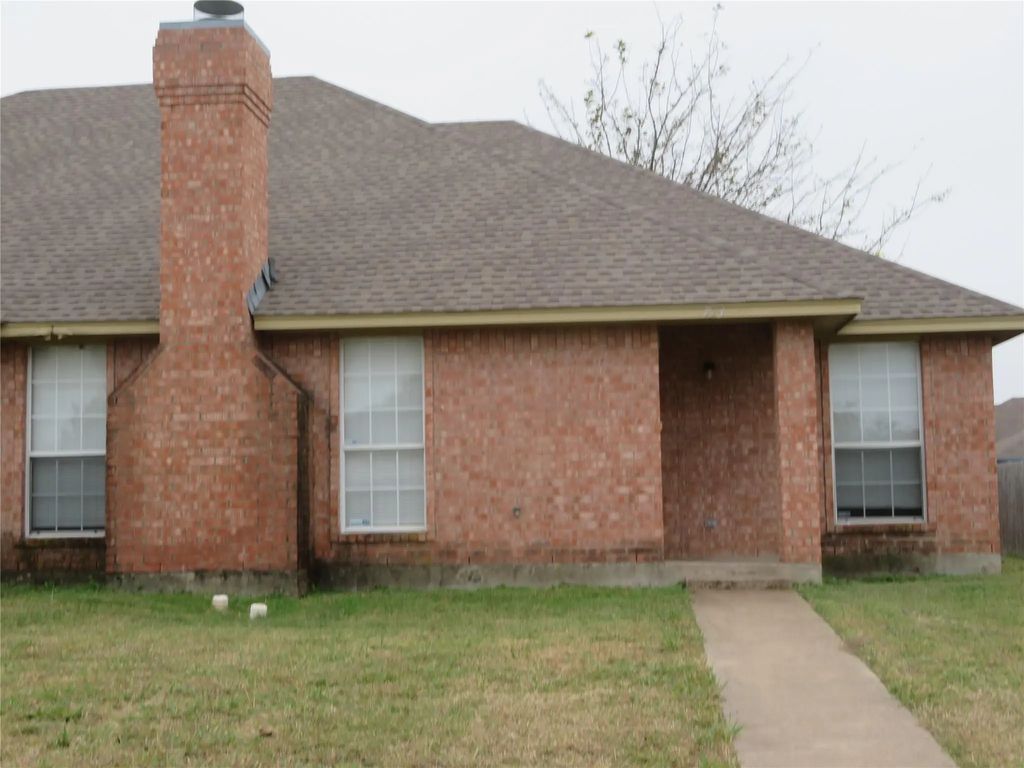 713 Inglewood Trail, DeSoto