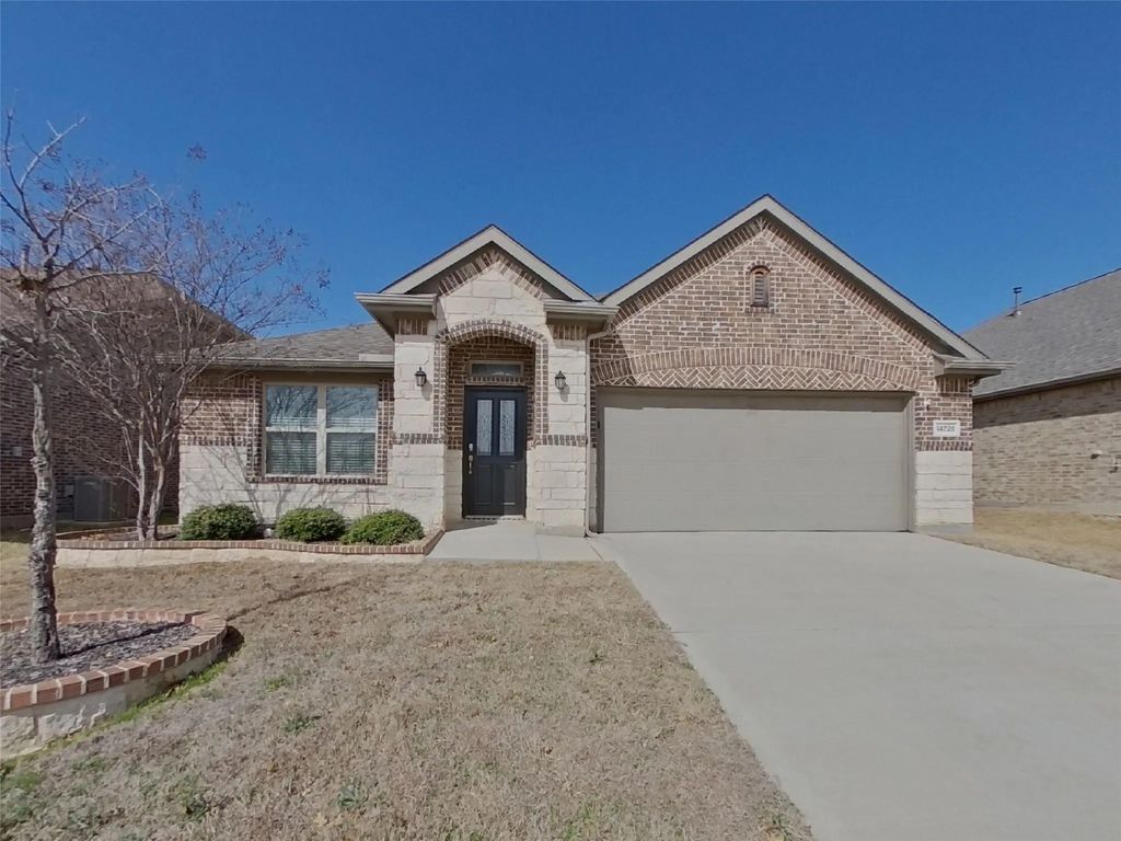 14729 Rocky Face Lane, Fort Worth