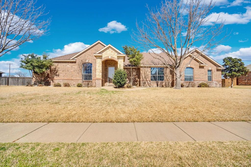 409 Panther Peak Drive, Midlothian