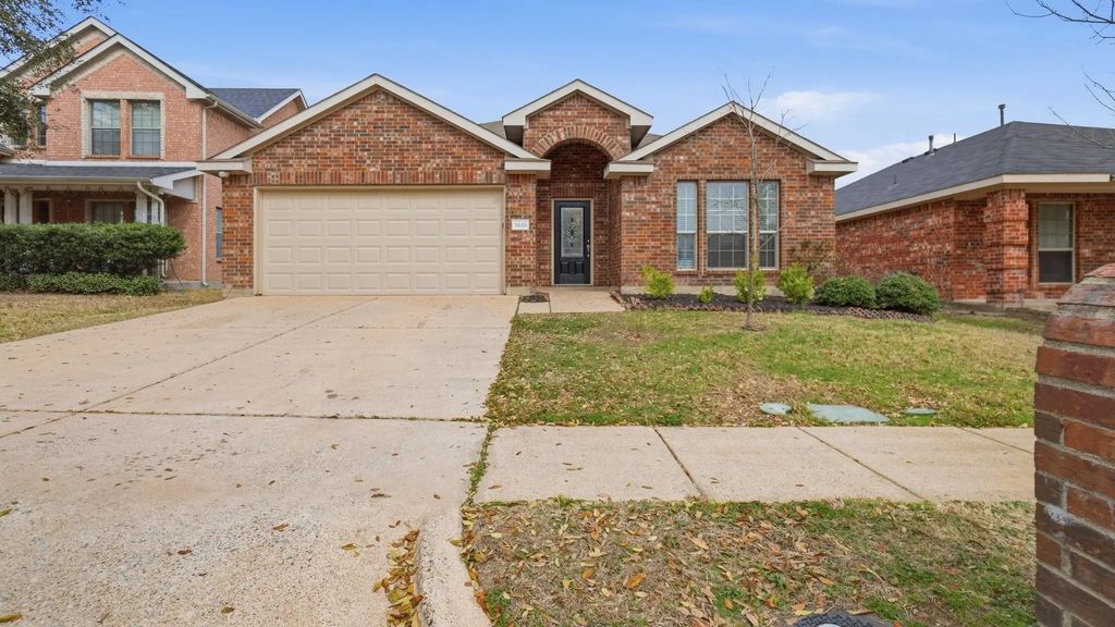 3648 Swallow Drive, Mesquite