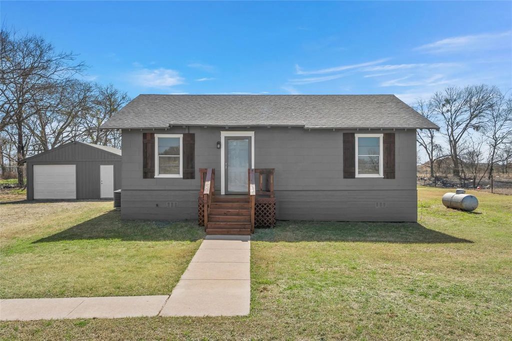 338 Lockwood Lane, Waco