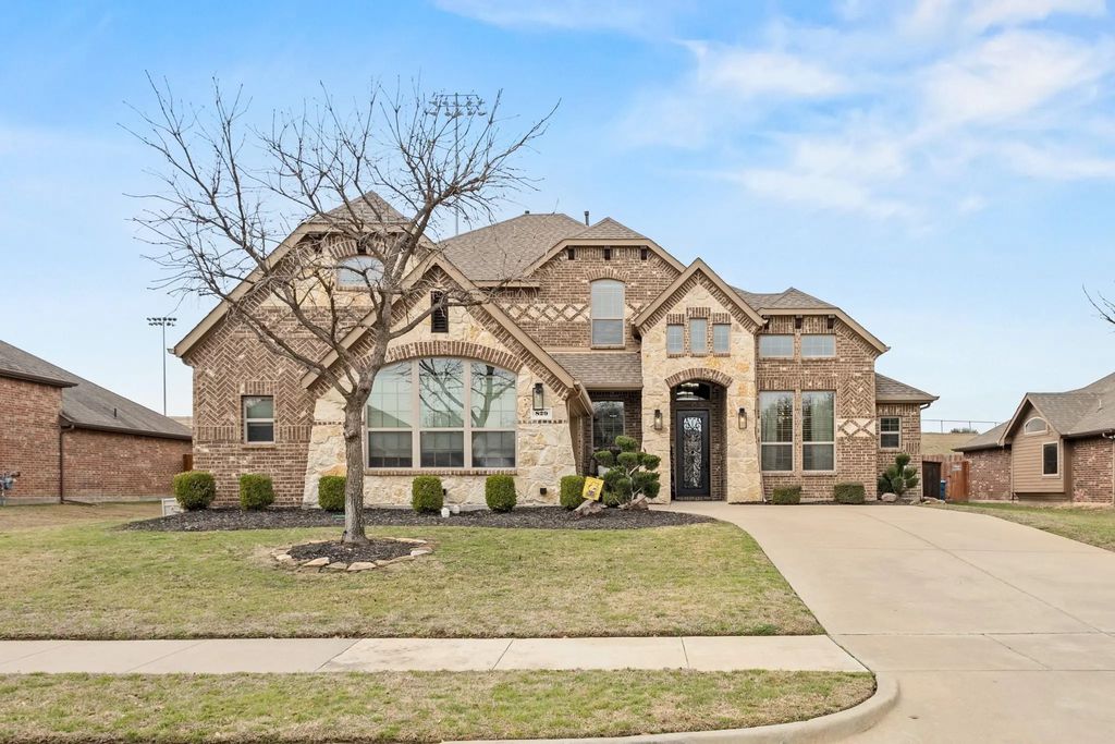 829 Edgewood Drive, DeSoto