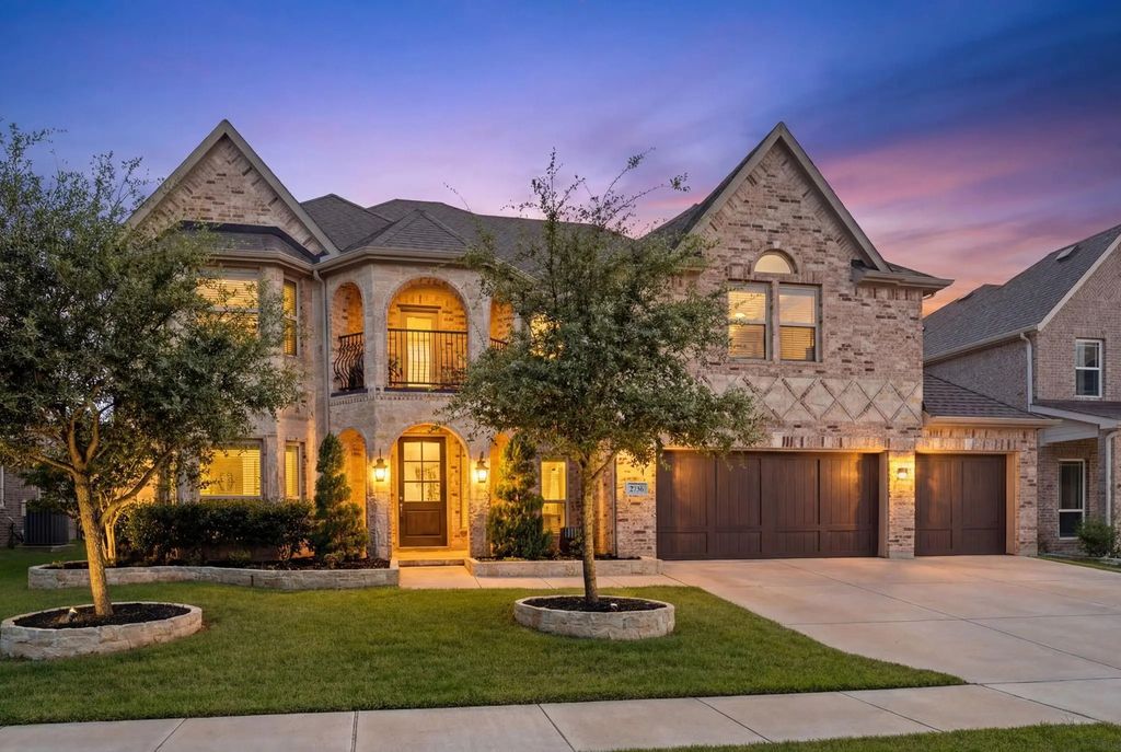 2736 Village Creek Street, Celina