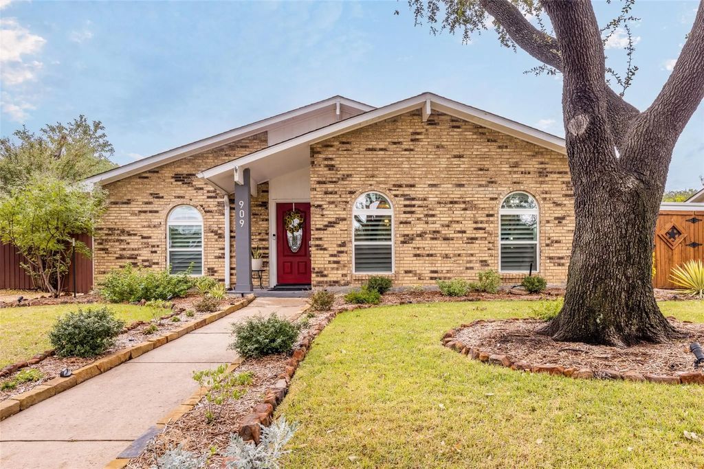 909 Harvest Glen Drive, Plano