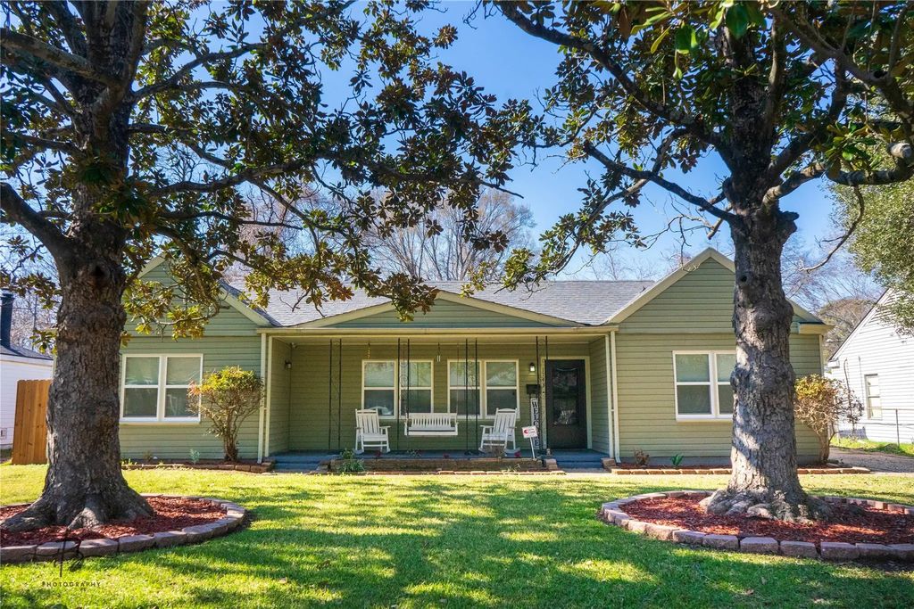1143 Gilbert Drive, Bossier City