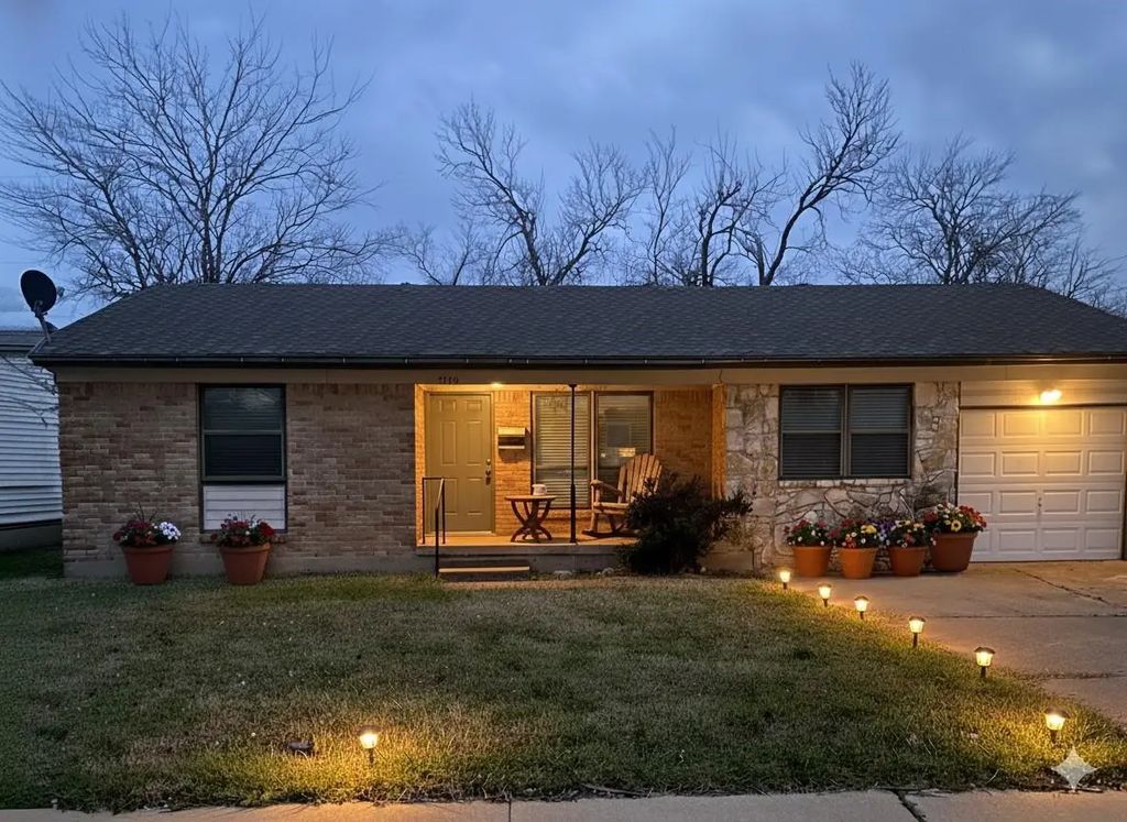 1310 Summit Street, Mesquite