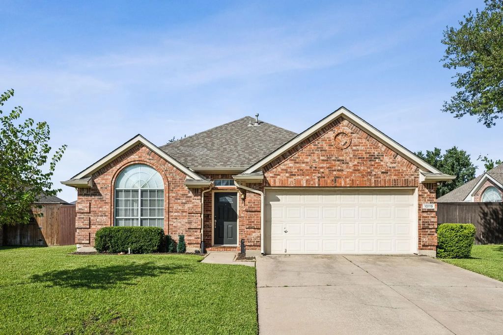 10119 Andre Drive, Irving