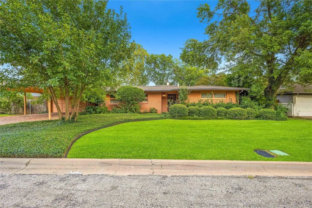3712 Scranton Drive, Richland Hills