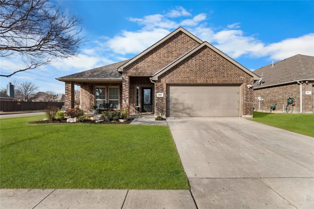 308 Riverstone Way, McKinney