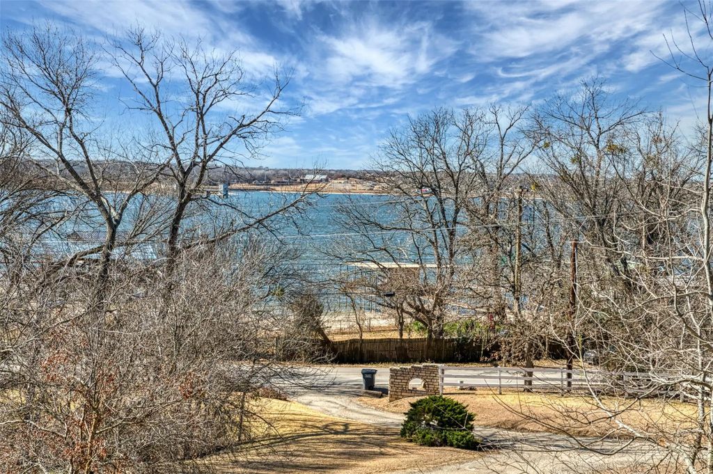 920 E Lake Drive, Willow Park
