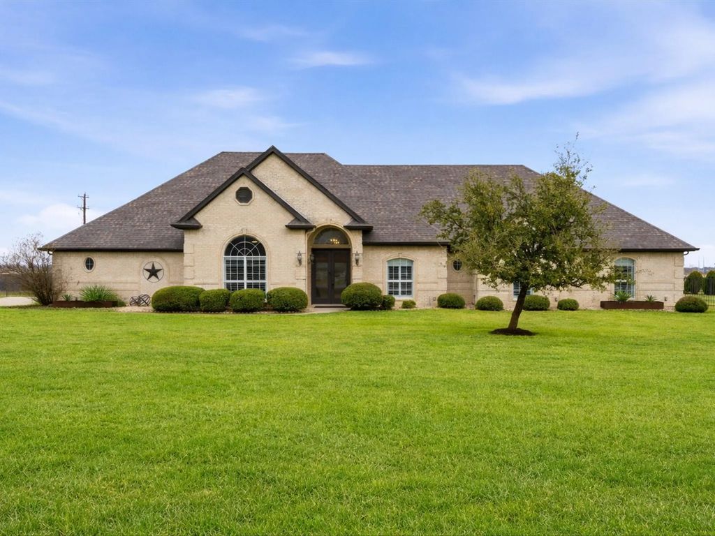 700 Lonesome Trail, Haslet