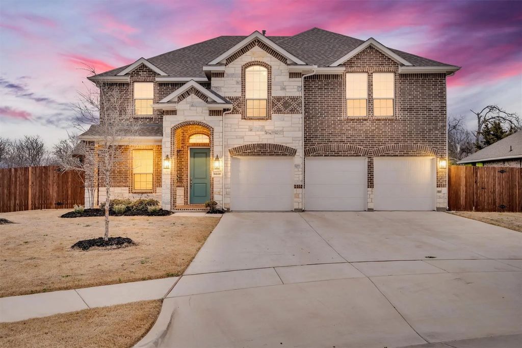 3440 Burning Tree Lane, Grand Prairie