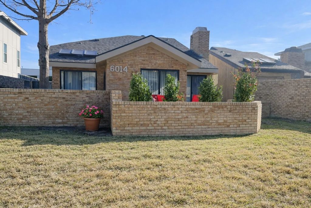 6014 Glen Heather Drive, Dallas