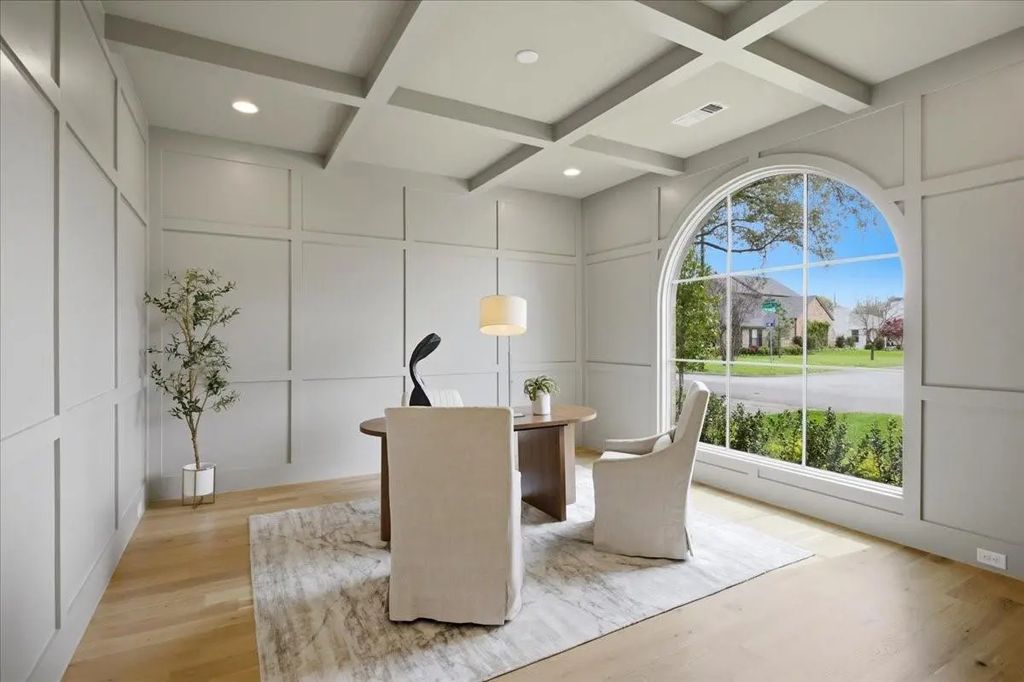 5043 Linnet Lane, Dallas