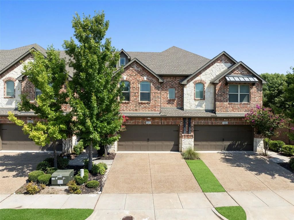 1261 Wiltshire Drive, Allen