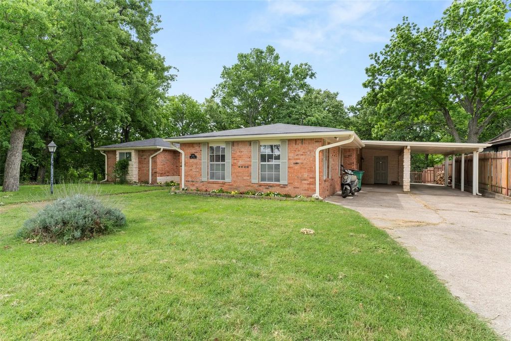1010 Nina Street, Bowie