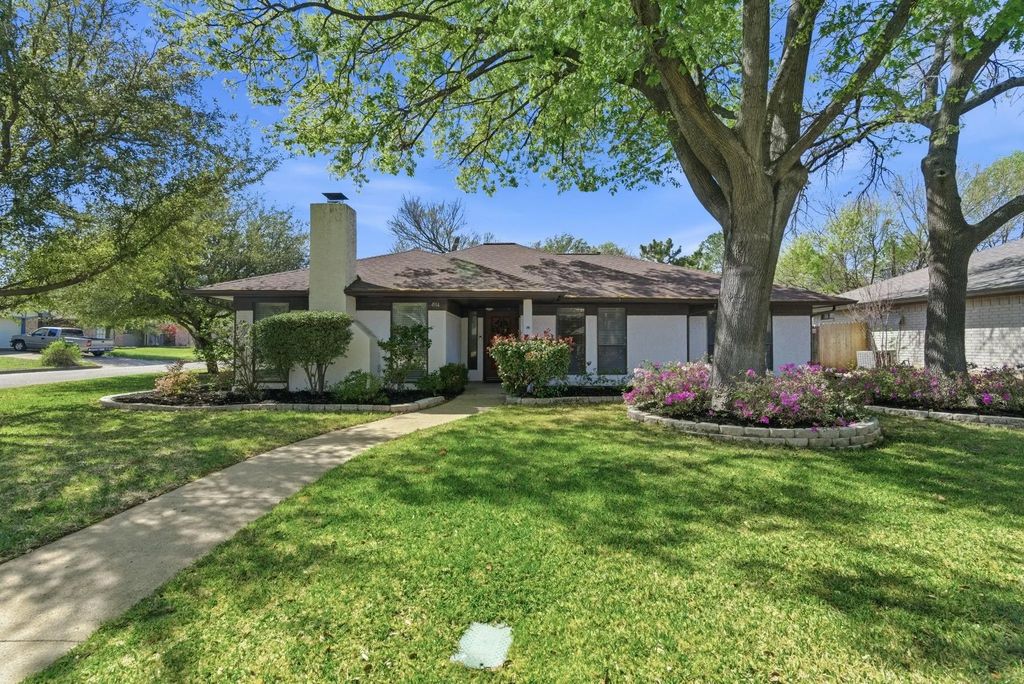 4914 Spring Creek Road, Arlington