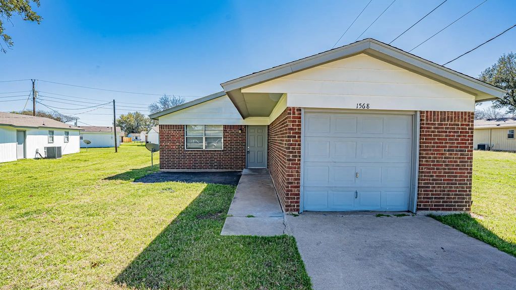 1568 Reef Drive, Pelican Bay