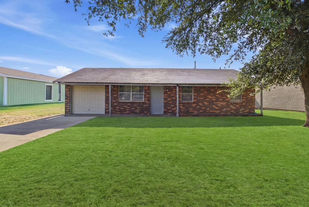 1836 Coral Road, Pelican Bay