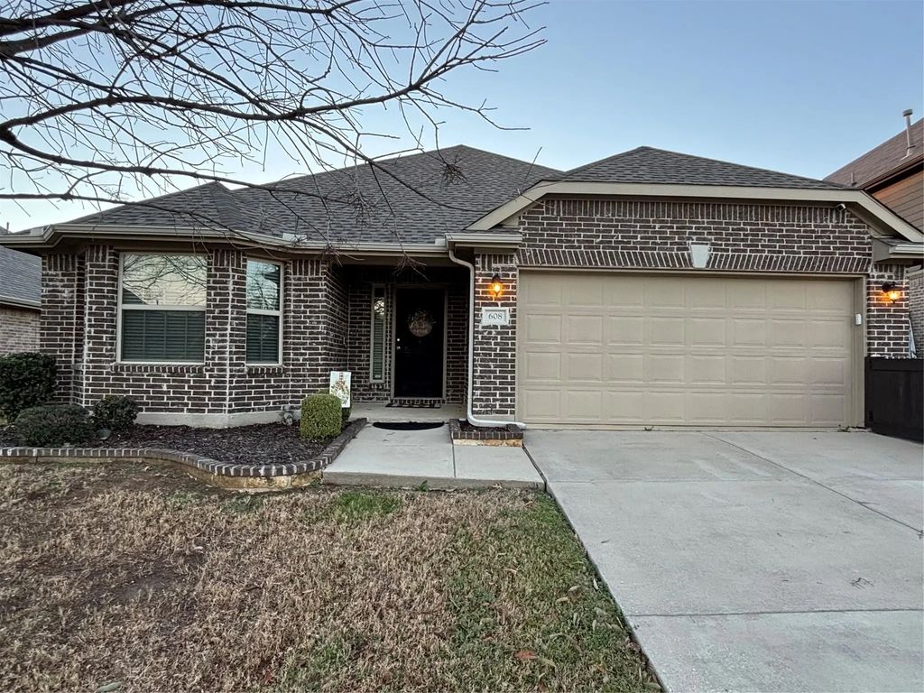 608 Kinghaven Drive, Little Elm