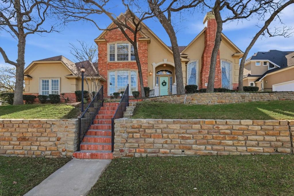 2822 Timber Crest Lane, Highland Village