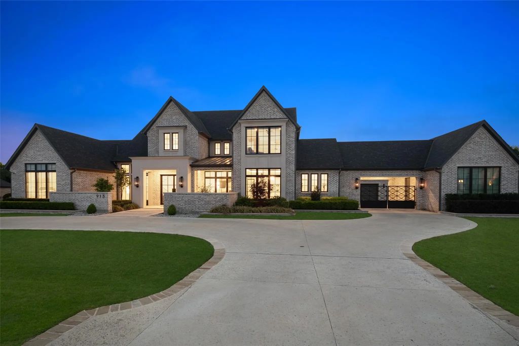 913 Barksdale Creek Lane, Fairview