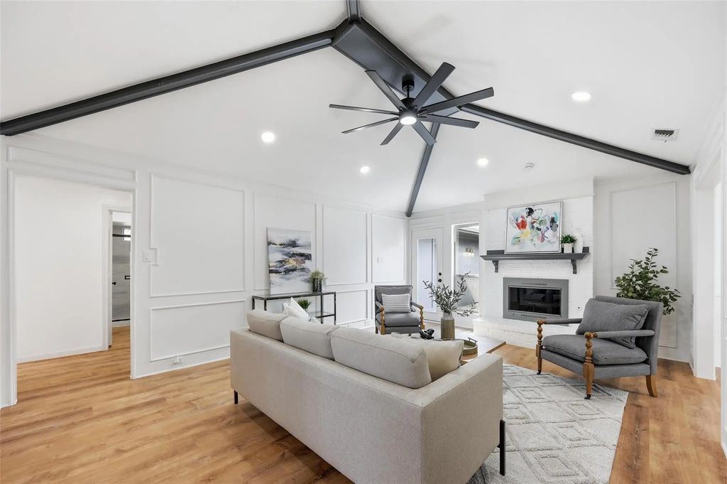 1528 Raleigh Drive, Carrollton