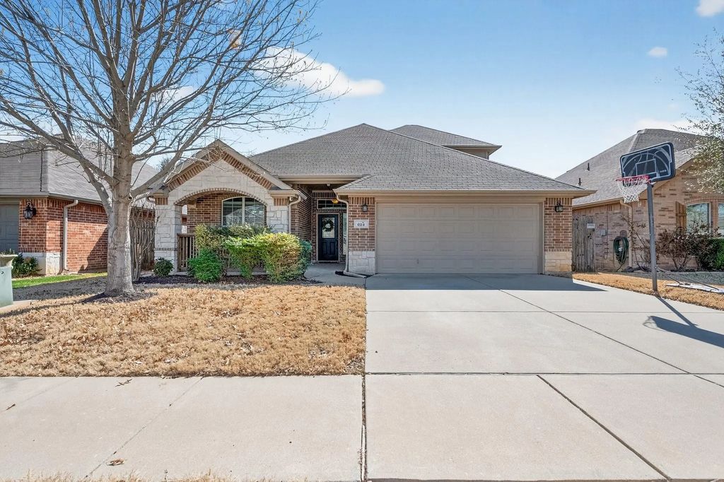 624 Hutchins Drive, Crowley