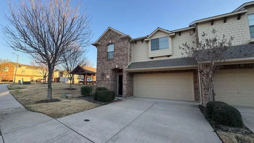 3632 Swiss Lane, Irving