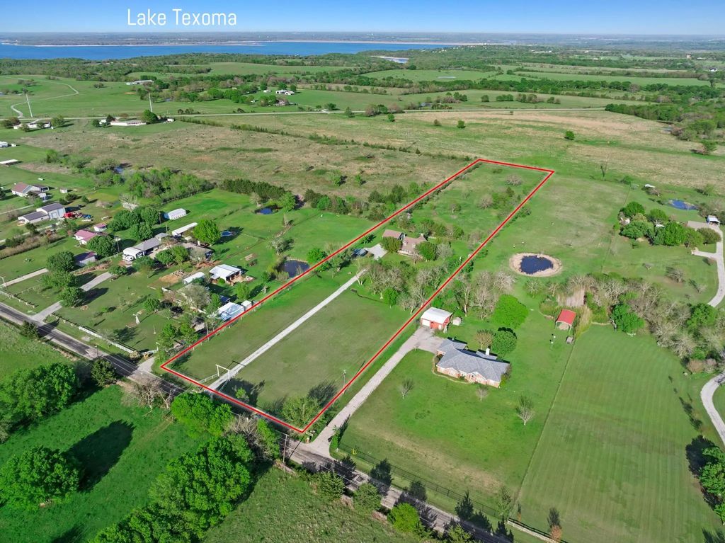 7620 Preston Road, Denison